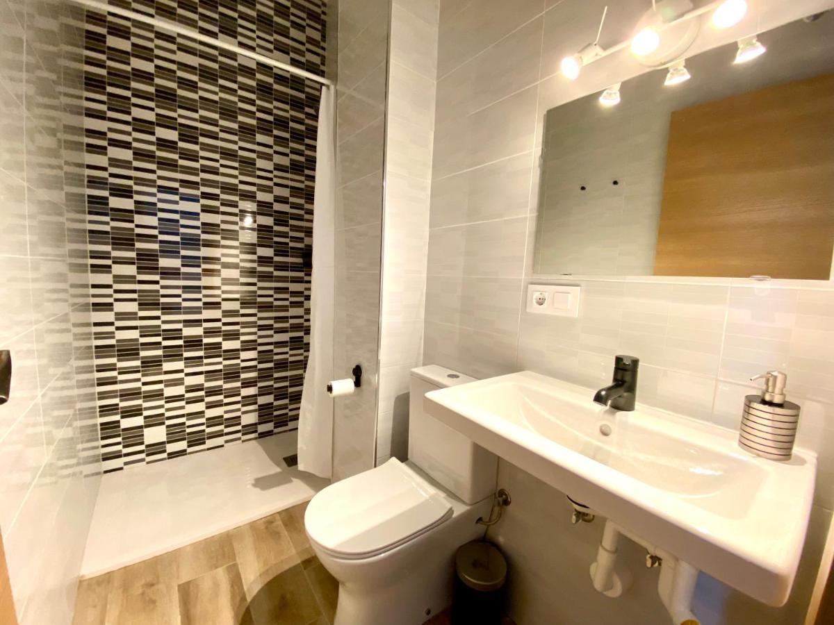 סביליה Apartamento Cruz Roja A מראה חיצוני תמונה